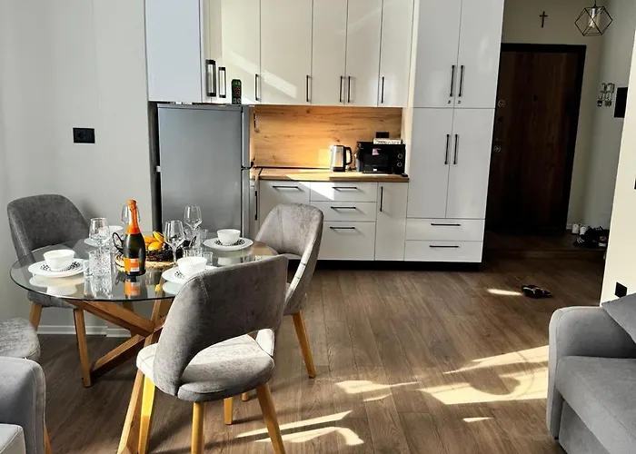 Allo Apartments