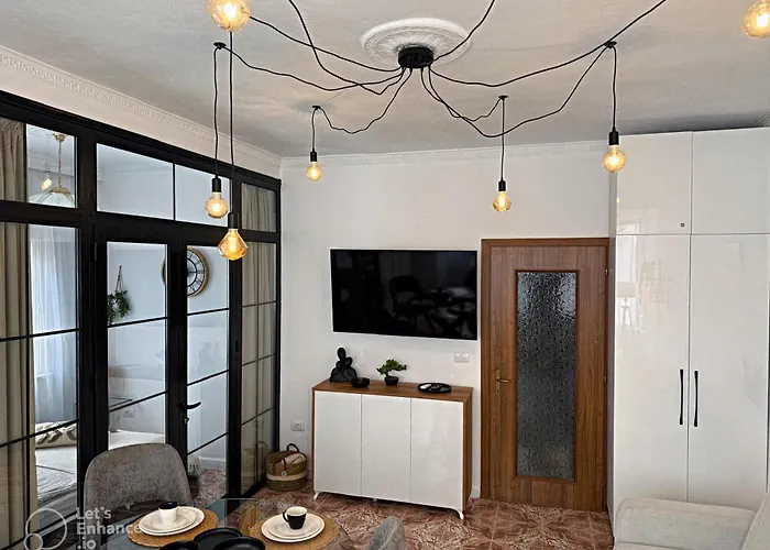 Allo Apartments